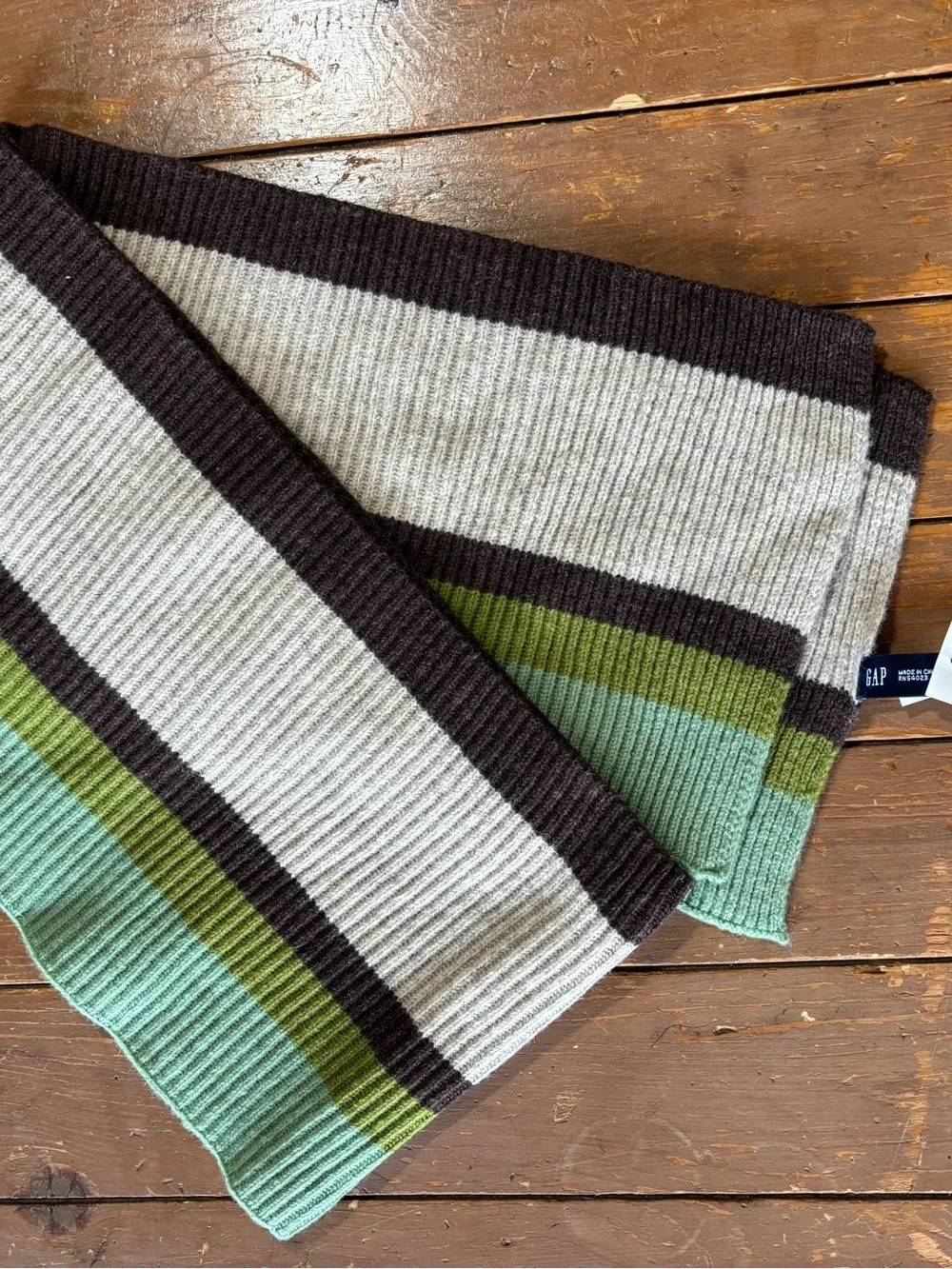 GAP striped wool